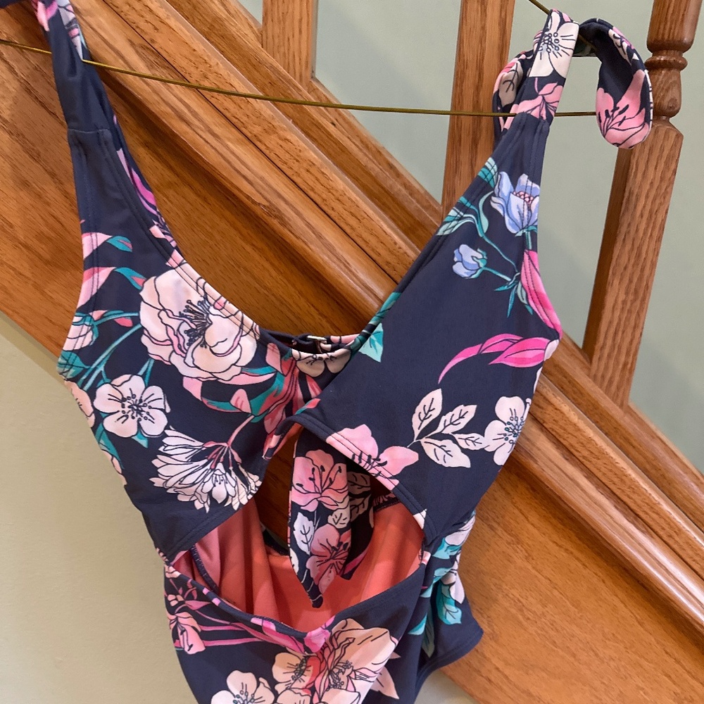 Arizona Size Small Swimsuit